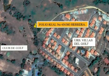 Aerial photo of Villas del Golf neighborhood with property boundary near Chitré Golf Club Panama