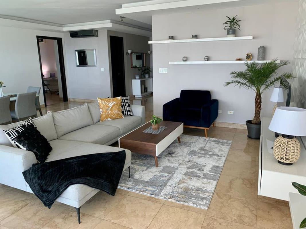 Infinity pool and Pacific Ocean view from balcony of PH Titanium in Panama