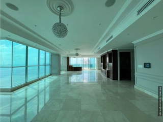 Penthouse Apartment for Rental in Costa del Este - 4 bedrooms