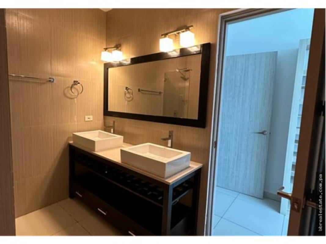 Dining area with city view loft apartment PH Park Loft Panama