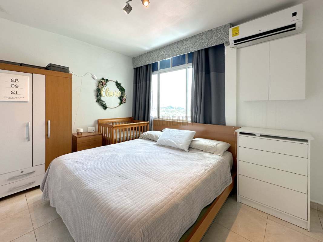 Double height modern lobby Edison Park Tower in Panama City