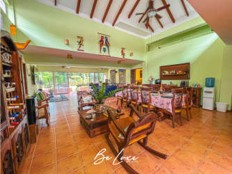 Traditional kitchen with granite countertops, solid wood cabinets and appliances in Villas Decameron Farallon Panama