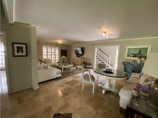 House for Sale in San Francisco - 3 bedrooms