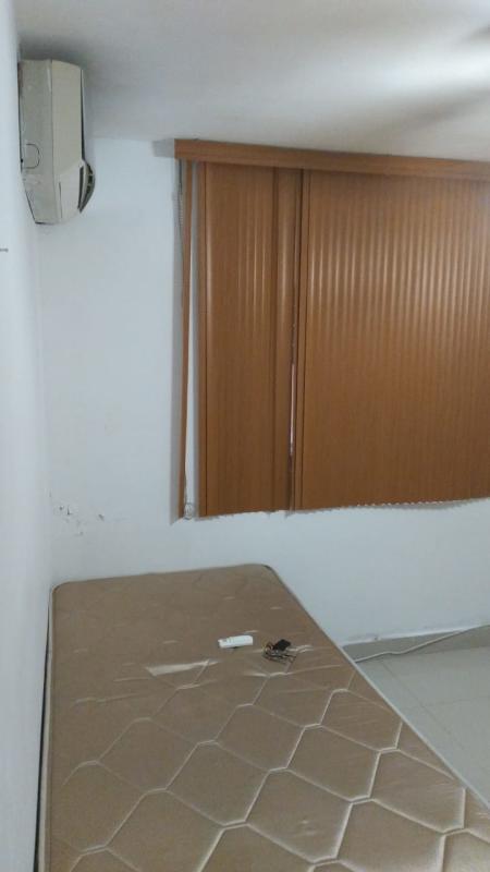 Bedroom with split AC unit and blinds in PH El Marquez Vista Hermosa Panama