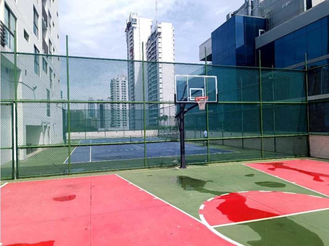 Multi-sport court with tennis and basketball at PH Park Lane Costa del Este Panama
