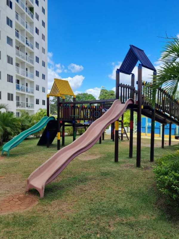 Modern 2BR Apartment in Torres de Cantabria Las Acacias