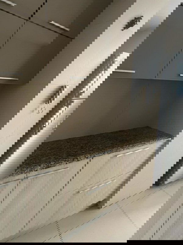 Corridor with built-in wardrobe storage PH Mar Plaza Panama