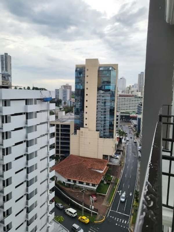 Luxurious 1BR Condo at PH The Bristol Obarrio Panama