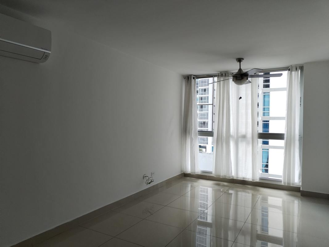 Unfurnished open-plan living room with kitchen in PH Coral Towers in Carrasquilla Panama City
