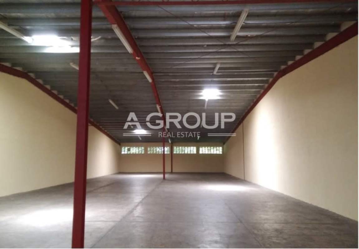 El Crisol Warehouse for Sale - 1,347m² Commercial Space Ave Domingo Díaz