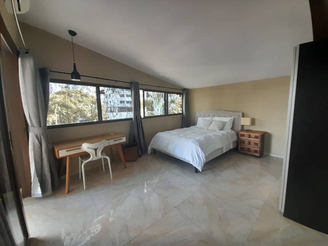 Bedroom with lots of light and minimalist decor La Cresta Panama