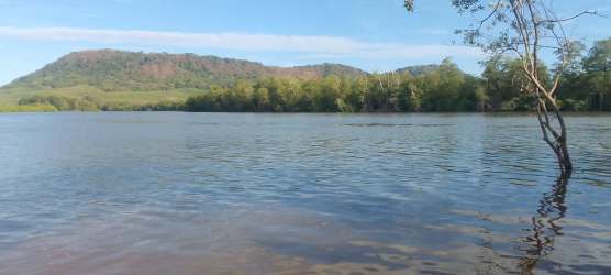 Rural river with green surroundings near Volcán Chiriquí Panama