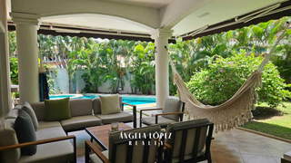 House for Sale in Costa del Este - 4 bedrooms