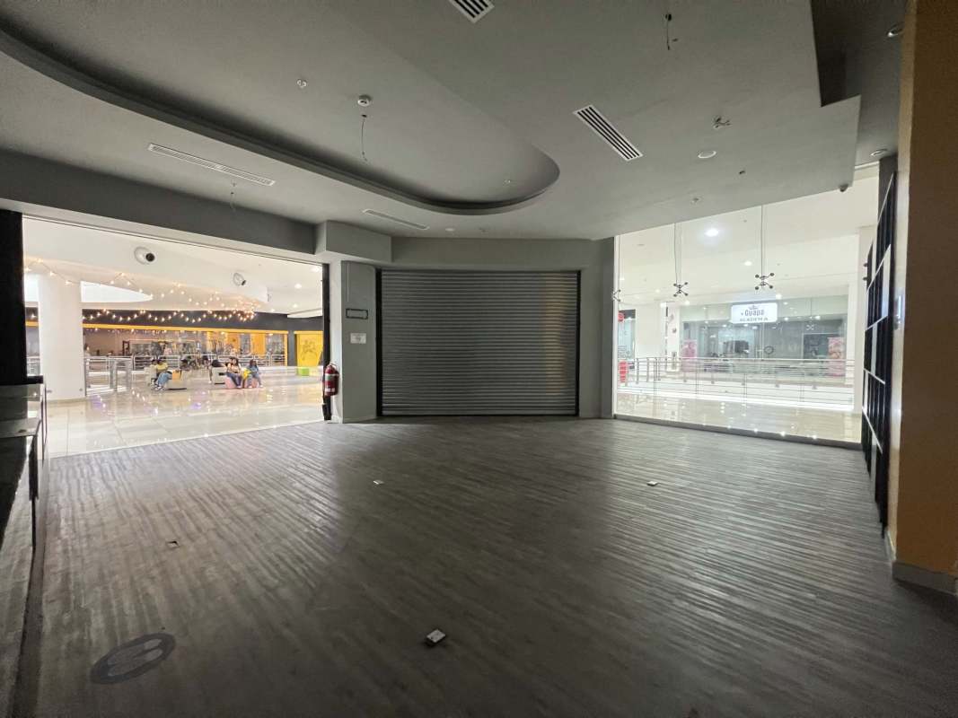 Commercial Retail Space for Sale Los Andes Mall Panama