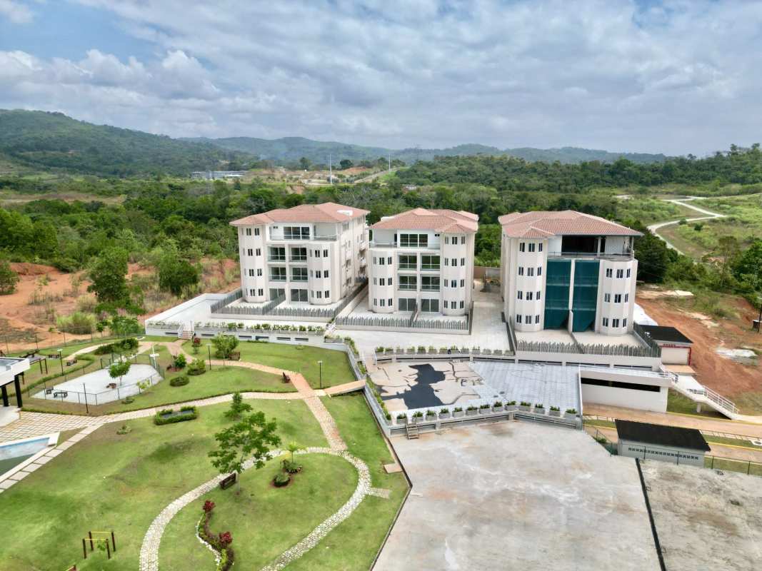 Land with View in Gated Community Green Valley Panama