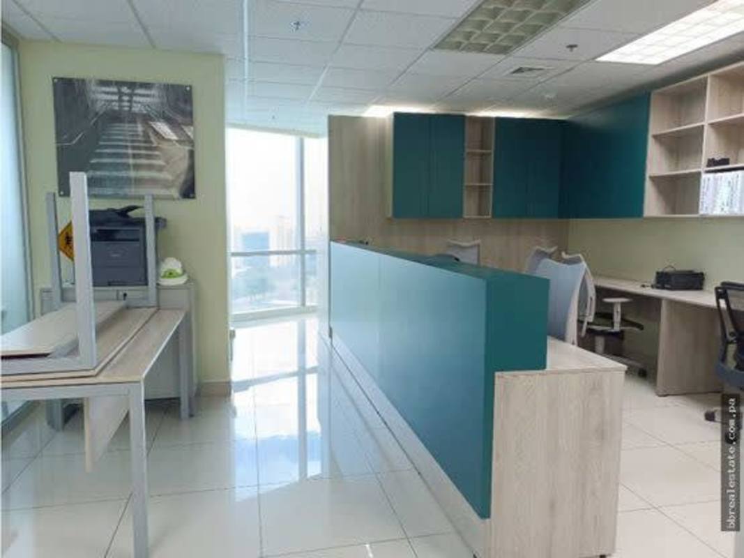 Reception area with wood panel wall and frosted glass in PH Financial Park Costa del Este Panama