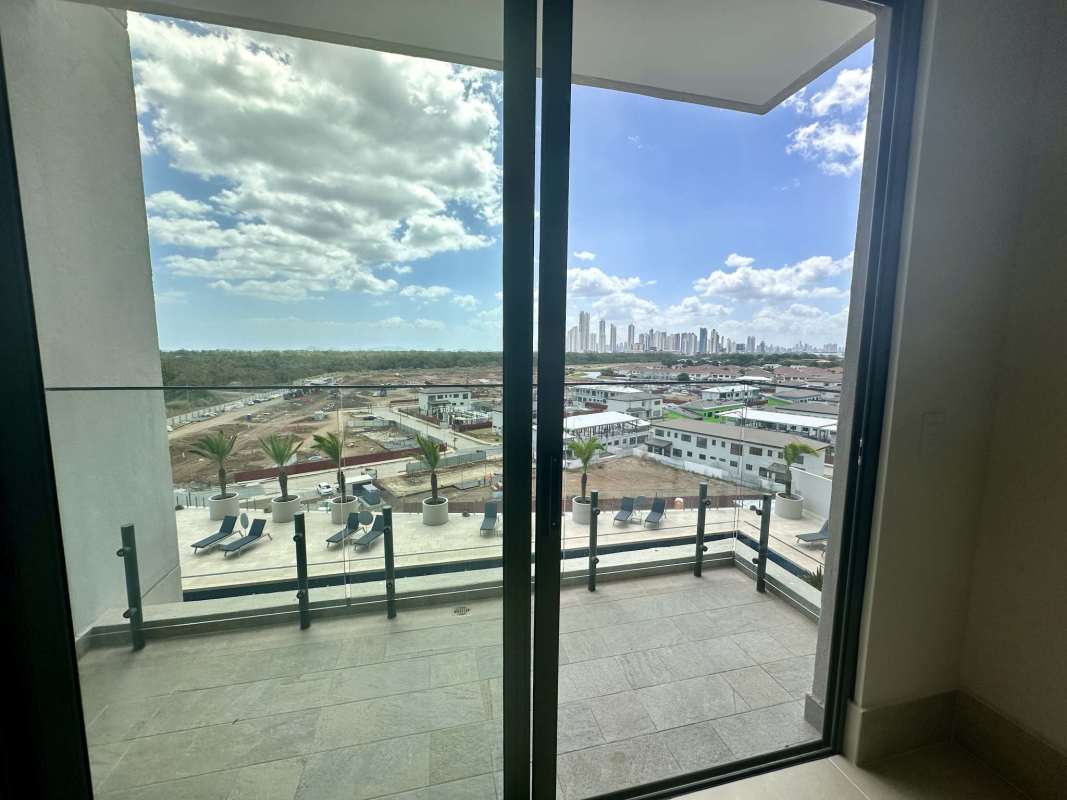 Ocean House 3BR Sea View Apartment with Balcony Santa María