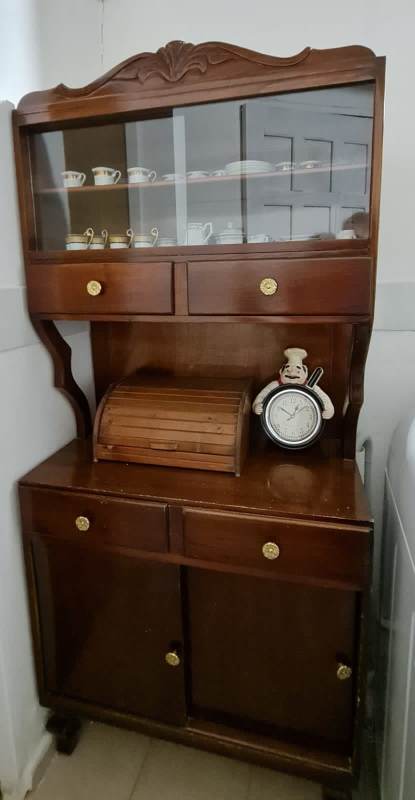 Bedroom with single bed, window, light furniture in Altavista rental home Panama