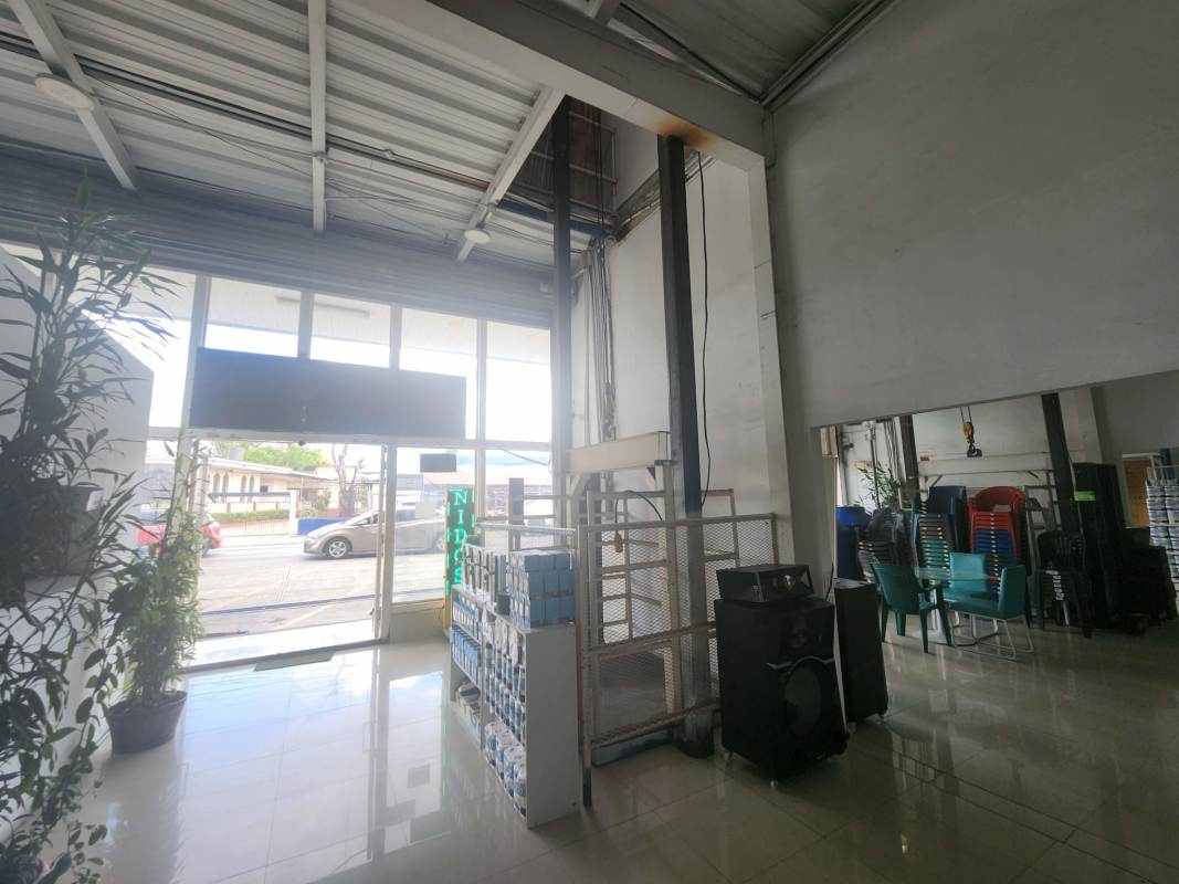 Commercial Warehouses & Retail Spaces Llano Bonito Panama