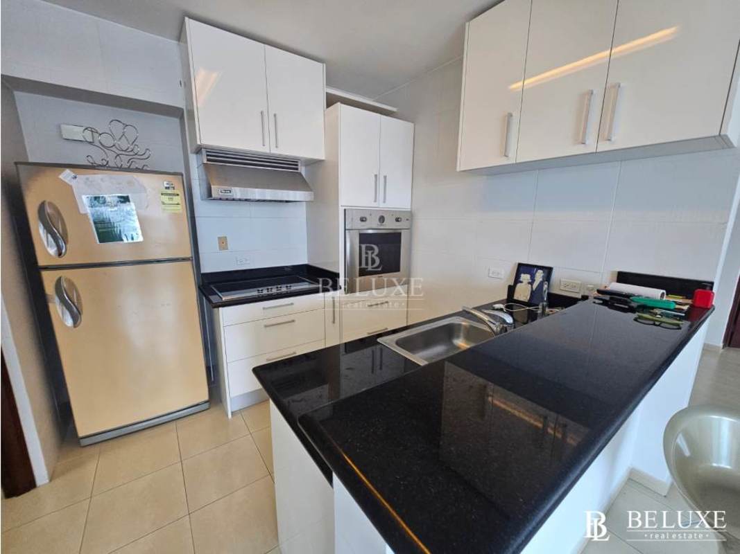 Fully equipped kitchen with granite countertops stainless steel appliances in PH Grandbay Panama