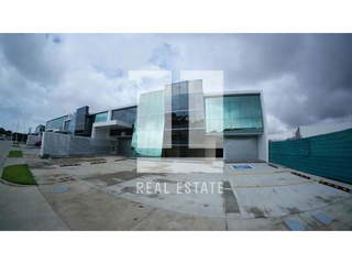 Commercial Warehouse for Sale in Chanis - 0 bedrooms