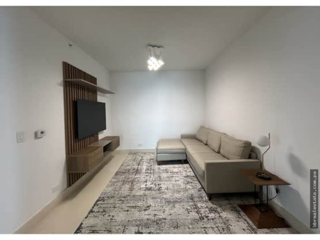 Spacious luxury marble bathroom with premium fixtures PH The Point Punta Paitilla Panama