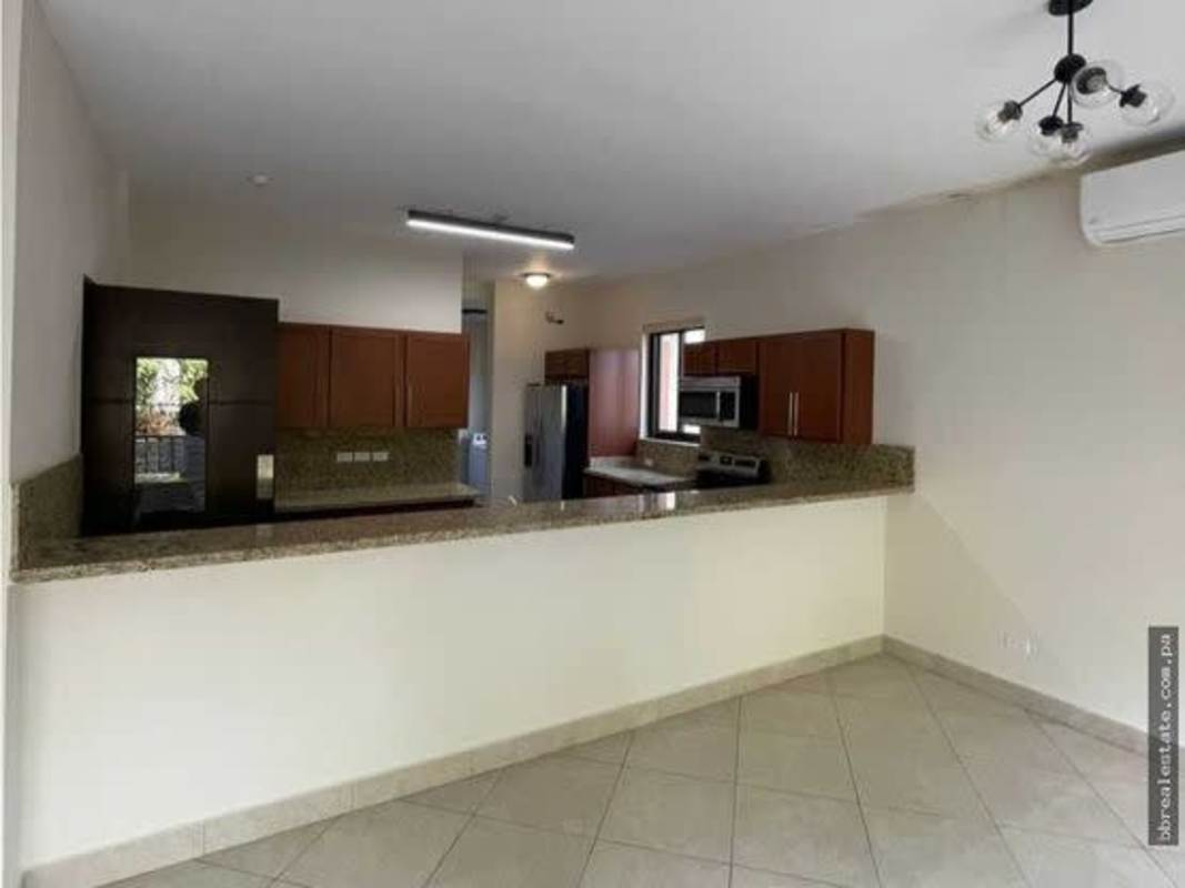 Dedicated laundry room with washer hookup at PH Embassy Gardens Clayton Panama