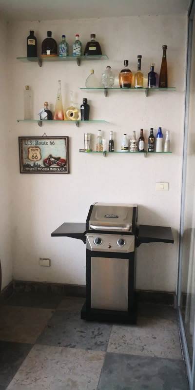 Private grill and bar nook balcony luxury apartment PH Yoo Panama Avenida Balboa