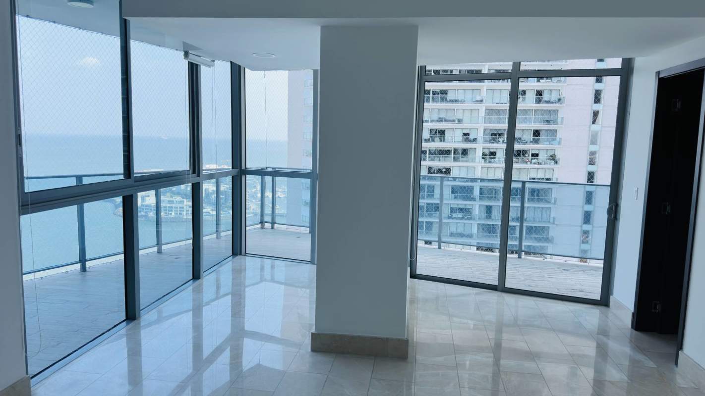Private apartment balcony overlooking Panama Bay and city skyline from Grand Tower Punta Pacifica