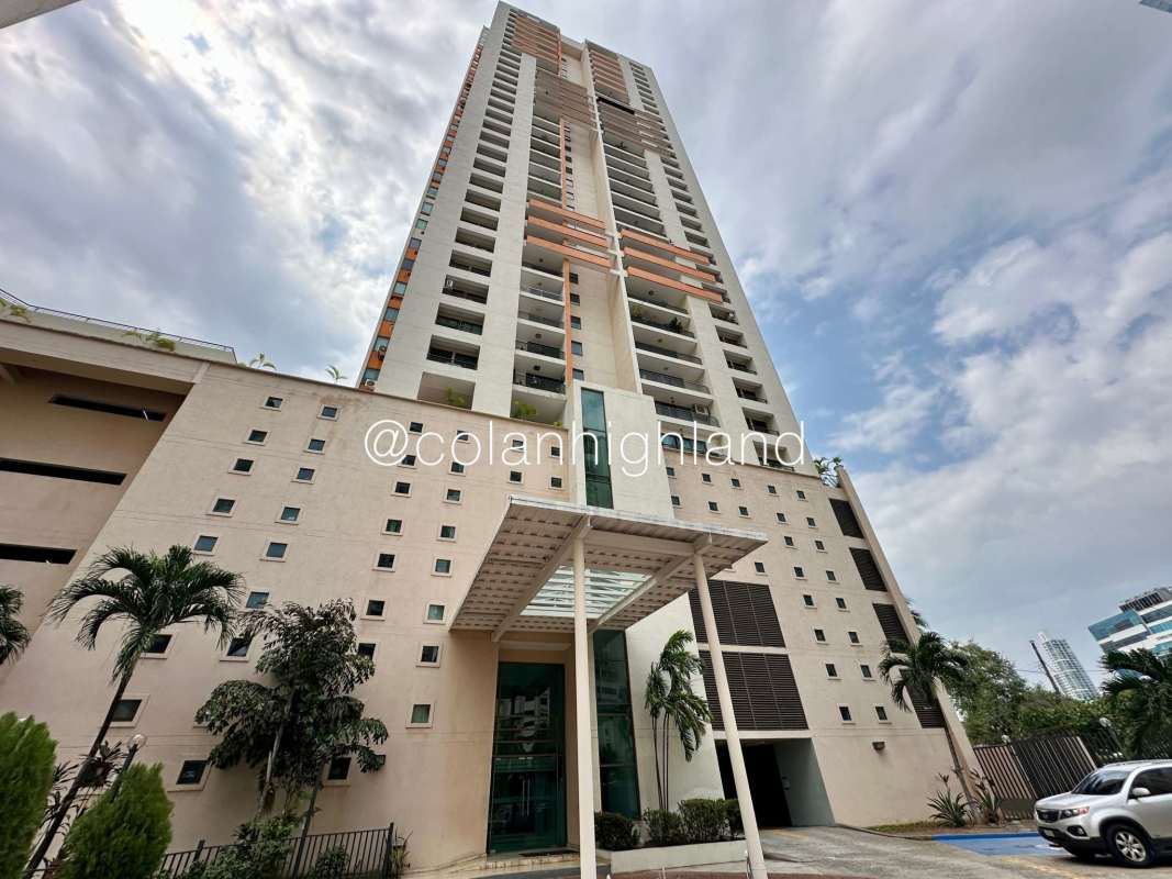 Indoor gym facility with equipment and large windows PH Pacific Wind Panama