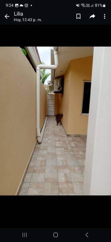 Back terrace patio with tiled floor in PH Tivoli Panama