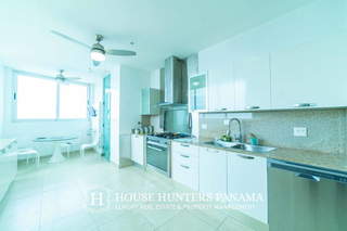 Apartment for Sale in Costa del Este - 3 bedrooms