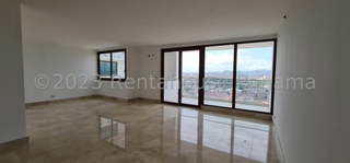 Apartment for Sale in Santa María - 3 bedrooms