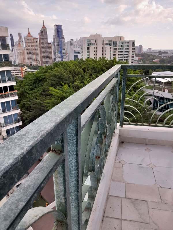 Furnished 2BR Apartment Plaza Edison Metro Area