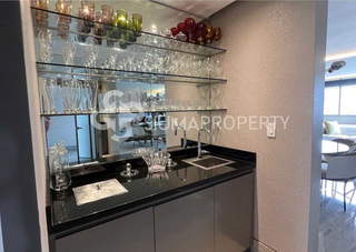 Apartment for Sale in Marbella - 3 bedrooms