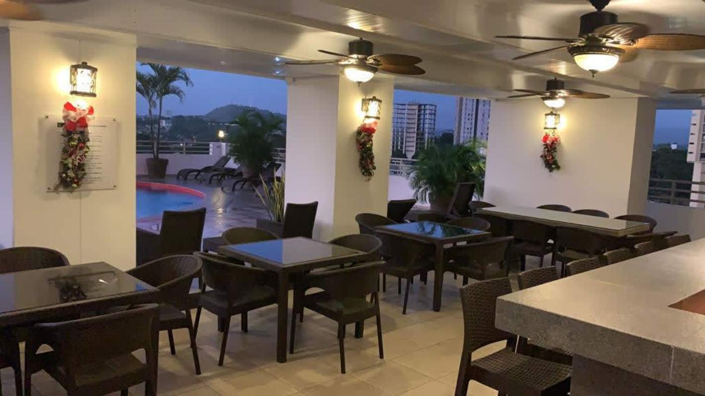 Sky terrace with pool, seating areas, and panoramic views at PH Sky Level Panama