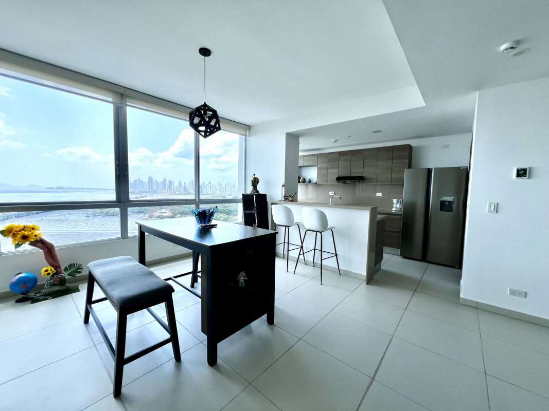 Wide balcony ocean city skyline views PH Maui apartment Costa del Este Panama