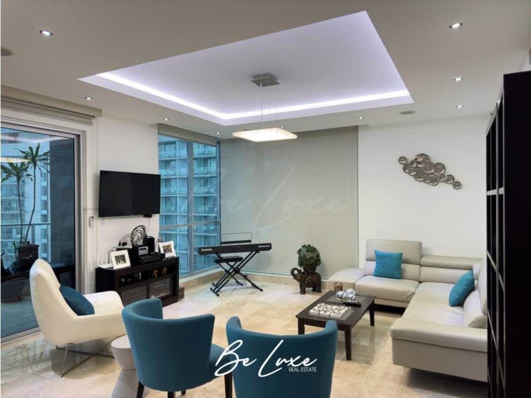 Large kitchen with granite countertops, stainless appliances, bright space Punta Pacífica Panama