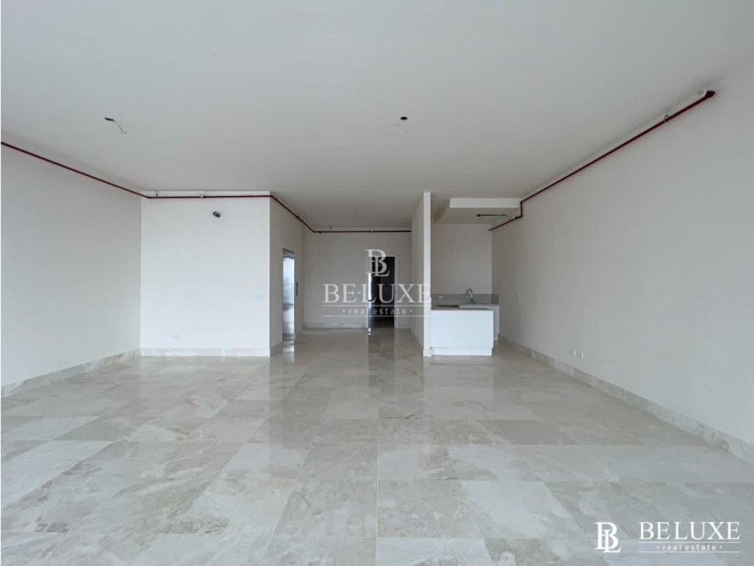 Spacious master bedroom suite with skyline views in PH Waterfront 21 Ocean Reef Island Panama