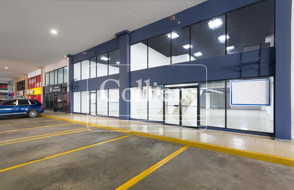 Commercial Spaces for Rent Plaza Ágora Chanis from 336m²