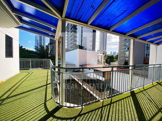 Apartment for Sale in San Francisco - 3 bedrooms