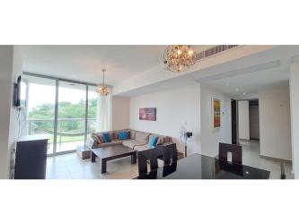 Furnished bedroom ensuite bath built-in closet window PH Mosaic Panama Pacifico