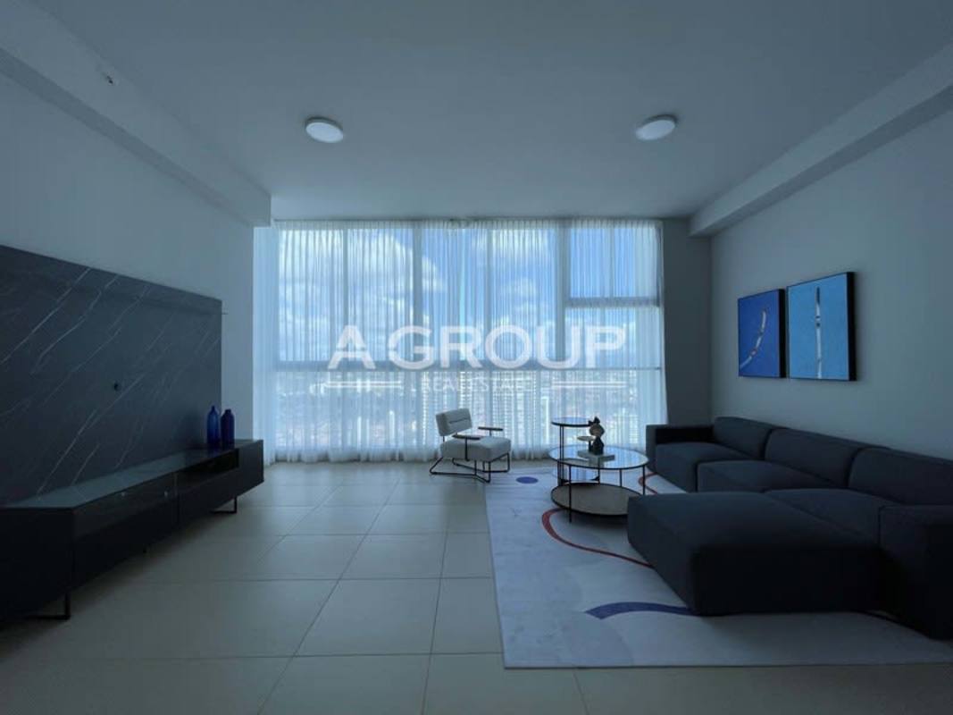 Large terrace balcony with ocean and skyline views in PH Country Club Costa del Este Panama