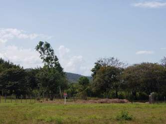 Fenced corner of vacant land with scenic countryside view in Coclé Panama