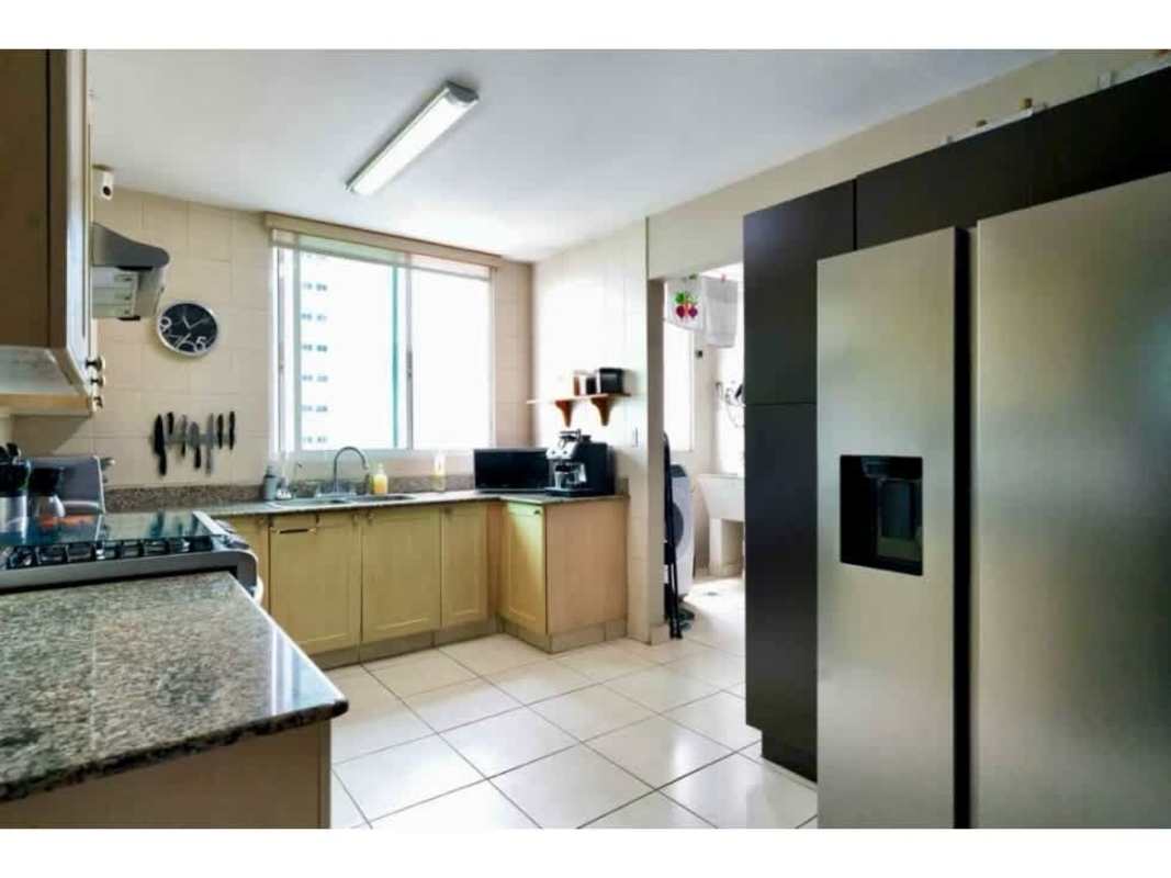 Contemporary kitchen granite counters stainless appliances PH BICSA Panama City