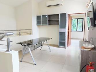 Master bedroom suite with AC, walk-in closet and large windows in Panama Pacifico