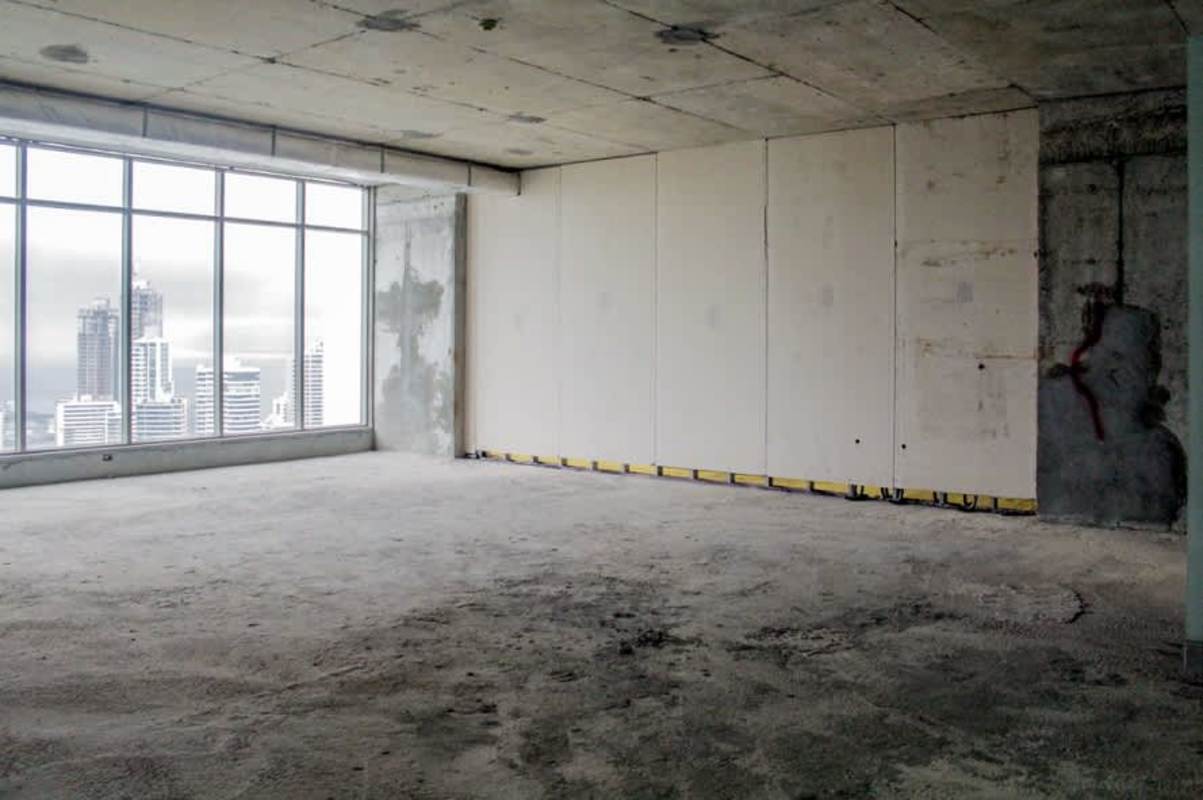 Large open unfinished office space PH BICSA floor-to-ceiling windows