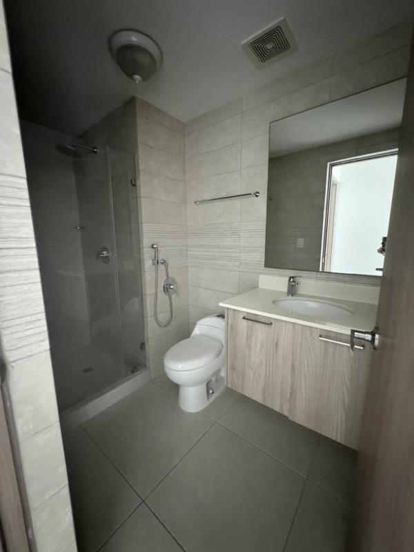 Modern 2BR Apartment with Amenities PH Vivendi Green