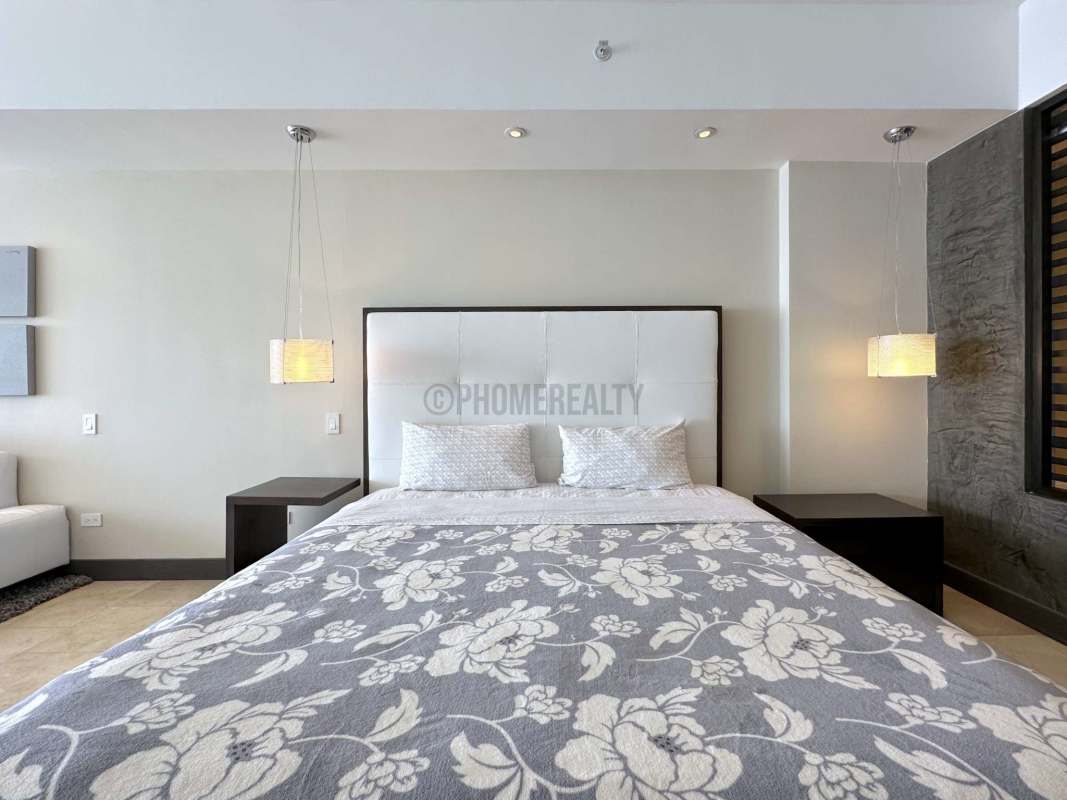 Bright furnished studio suite in JW Marriott Panama with marble floors and panoramic views