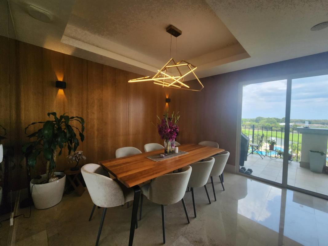 Glass door foyer with accent lighting at Torre Legacy Santa Maria Panama